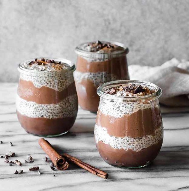 پودینگ چیا شکلاتی