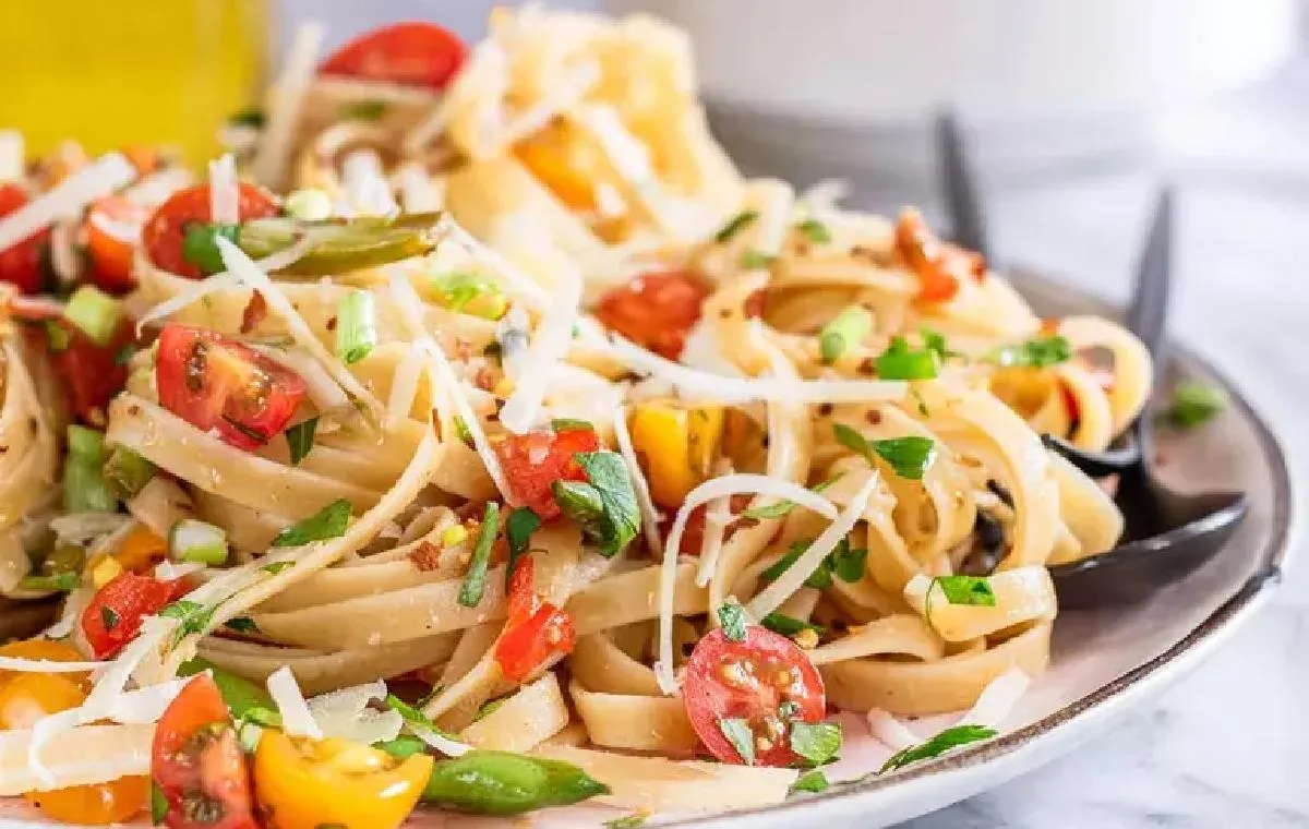 طرز تهیه پاستا رژیمی سبزیجات