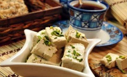 حلوا بادام‌زمینی رژیمی