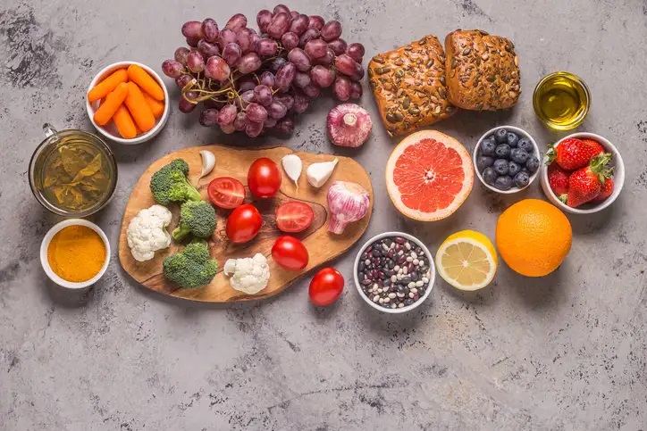 چه بخوریم بعد از شیمی‌درمانی