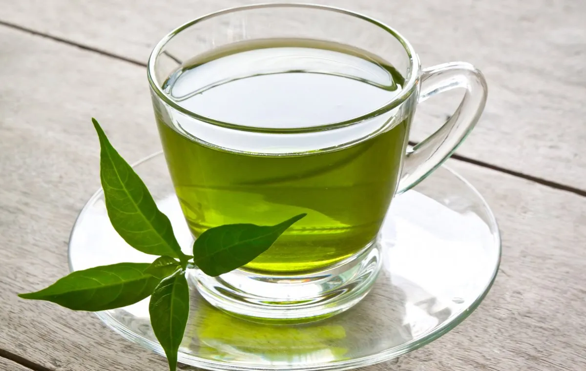 مضرات زیاده‌ روی در مصرف چای سبز