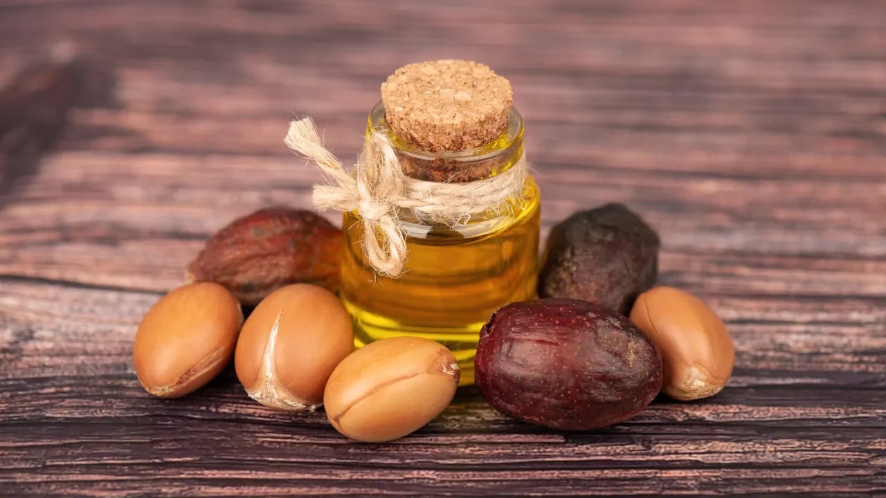 روغن آرگان و نقش آن در پیشگیری از پیری زودرس پوست